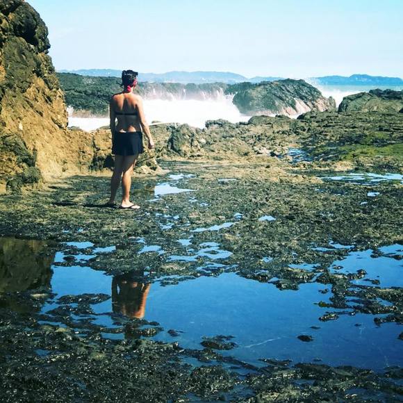 Meet your Posher, Jennifer - Picture 1 of 1